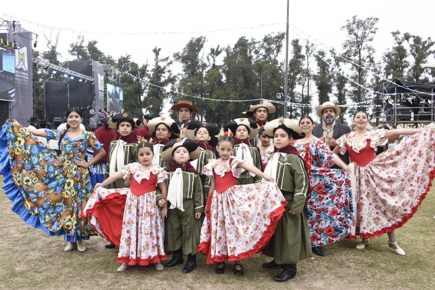 MEGA FESTEJO EN EL DIA DE LA PATRIA - Multimedios TH