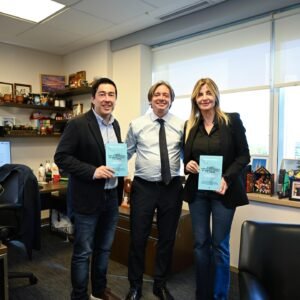 PROGRAMA BIODIVERCIUDADES: Leo Nardini con el vicepresidente corporativo de Programación de la CAF – Banco de Desarrollo de América Latina y el Caribe-