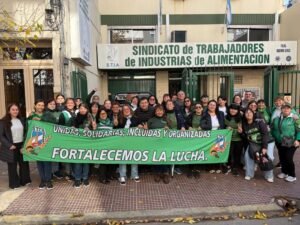 MOVILIZACION CONTRA «INDUSTRICIDIO»