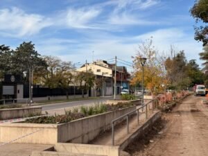 San Miguel amplía el Paseo Blasco Ibáñez con un nuevo pavimento