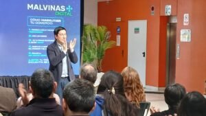 “HABILITA TU COMERCIO” CON “MALVINAS DIGITAL”
